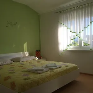  Apartment Kukuruzovic